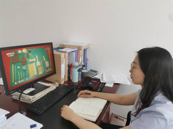 档案宣传照片2.jpg