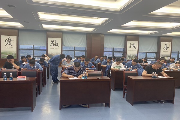 王富琦50.jpg