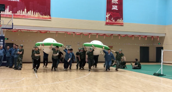 飞碟行动1.png