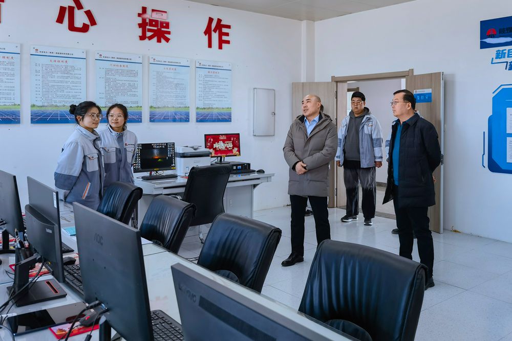 c674b96faa17d9bfe0087b3c8ca809c_副本.jpg