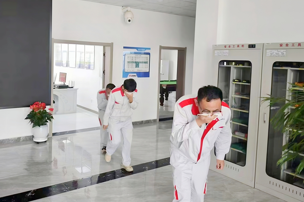 1688fc8c5672deaecc557b26b3f5aa8_副本.jpg