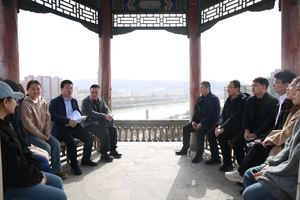 微党课 (2).JPG