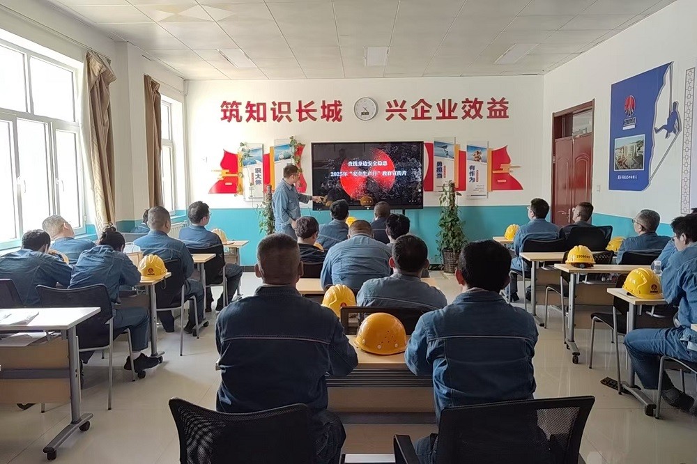 张椿杰2.jpg