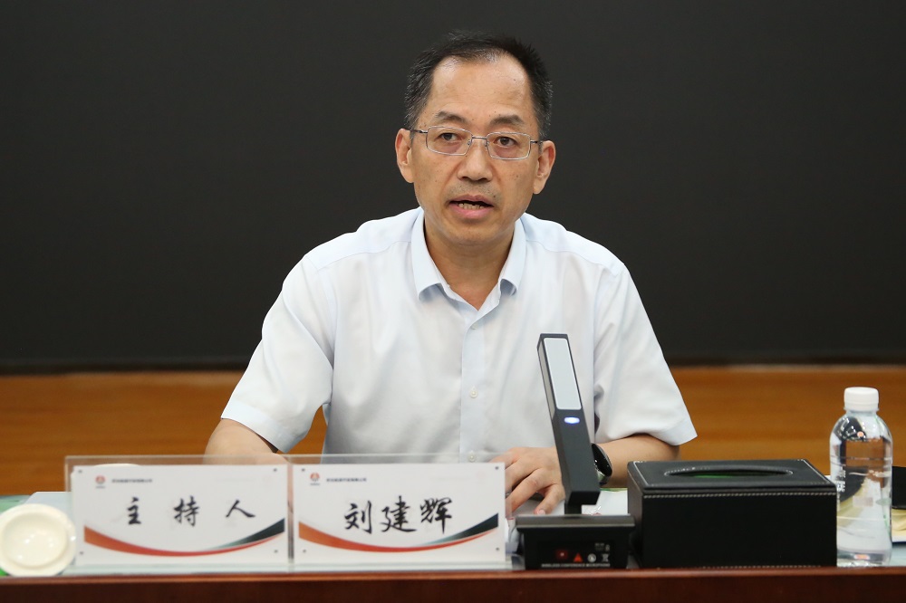 刘建辉1.jpg
